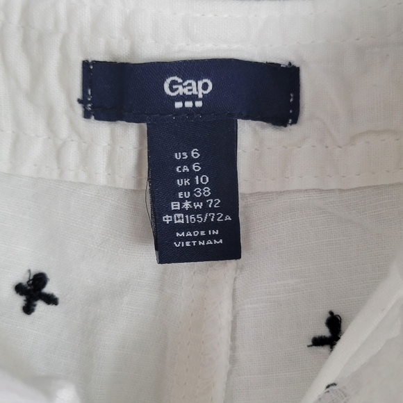 Old Navy Size 6 Linen Blend Embroidered Shorts - Picture 5 of 6